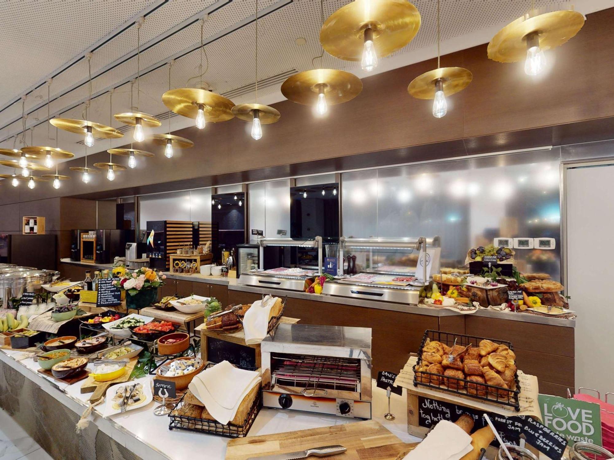 Mercure Bucharest City Center Kültér fotó