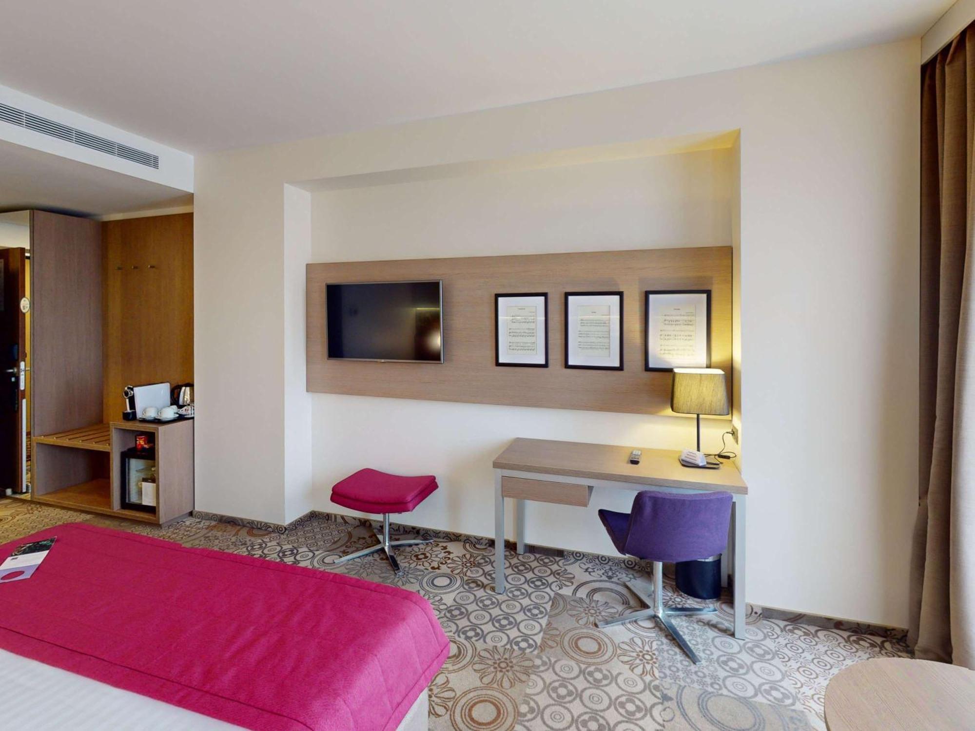 Mercure Bucharest City Center Kültér fotó